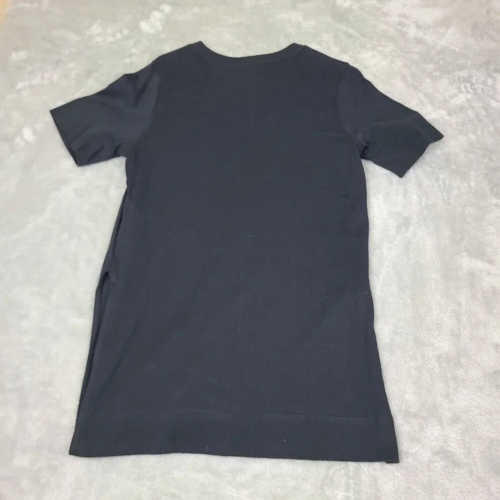 The‎ Nike Tee Women's Small Dri-Fit Black Swoosh Logo Short Sleeve 853394-010